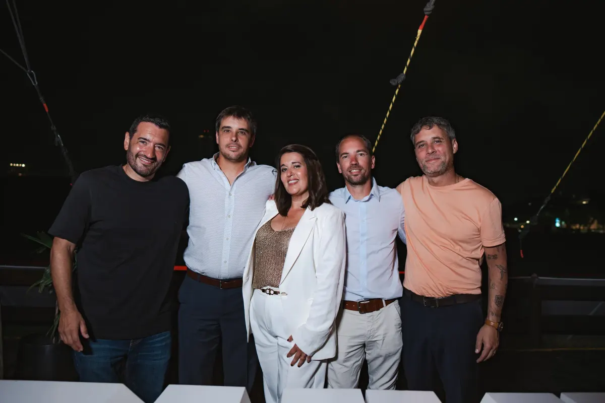 Foto 2.1 de la comunidad Readymind